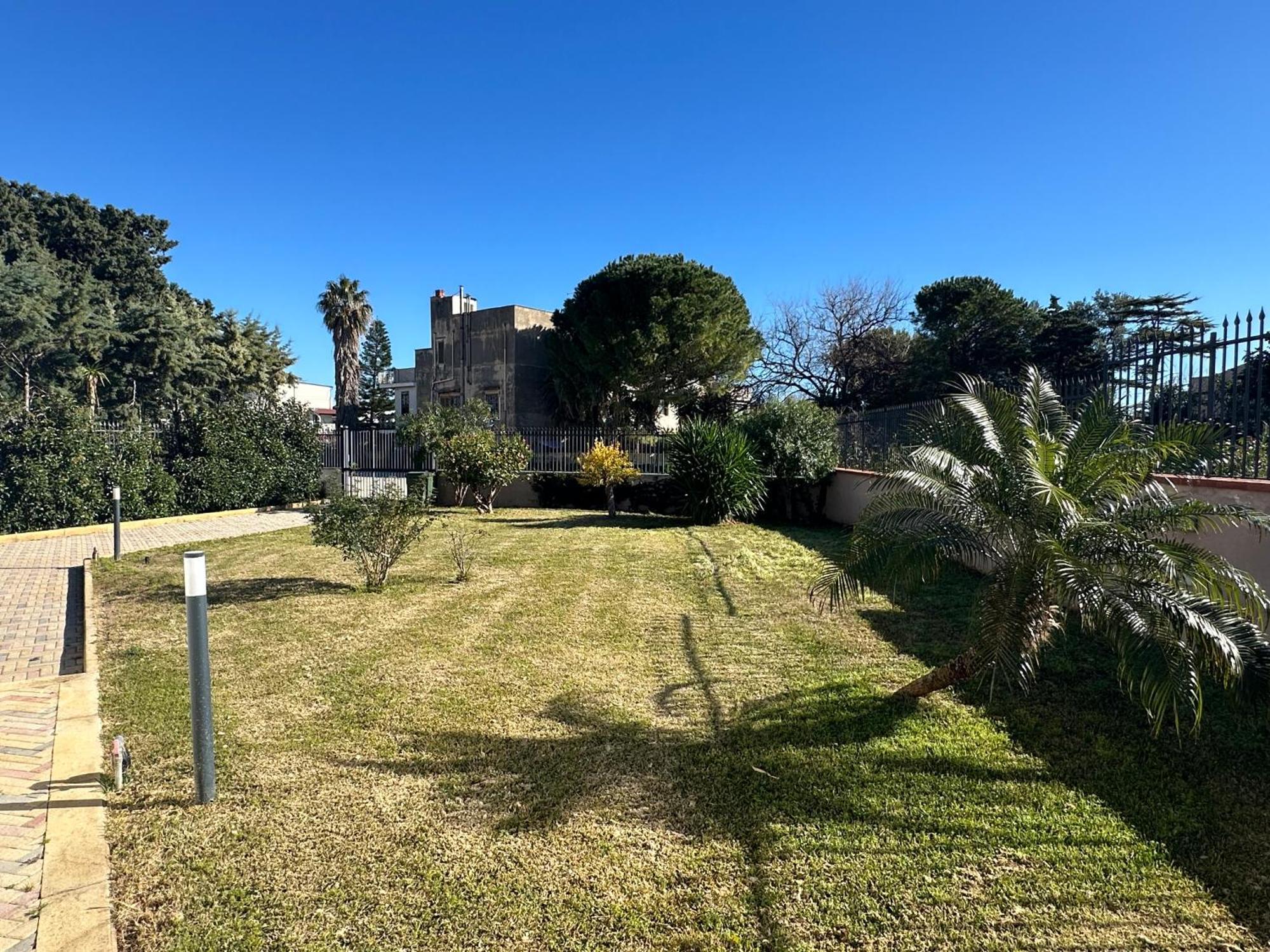 Villa Sara Mondello Garden Level Палермо Экстерьер фото